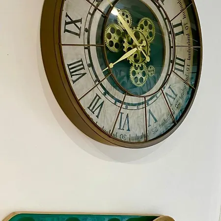 De 2 Pieces Avec Balcon Centre