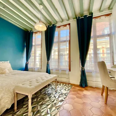 De 2 Pieces Avec Balcon Centre Lägenhet *